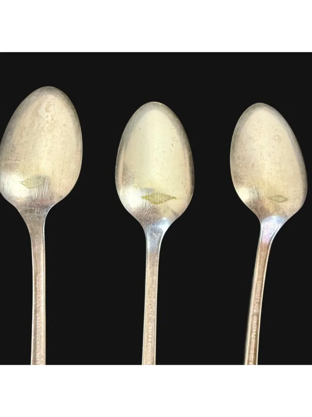 Set of 3 Vintage 1932 Oneida Friendship Medality Silverplate Iced Teaspoons
